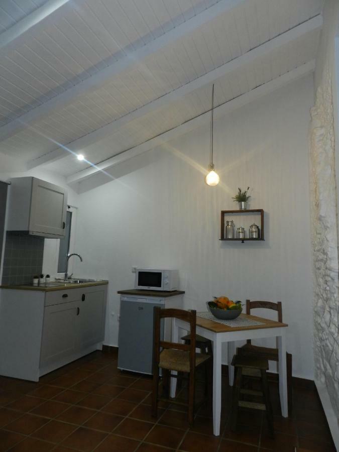 Santo Amador Casas Do Ardilaゲストハウス エクステリア 写真